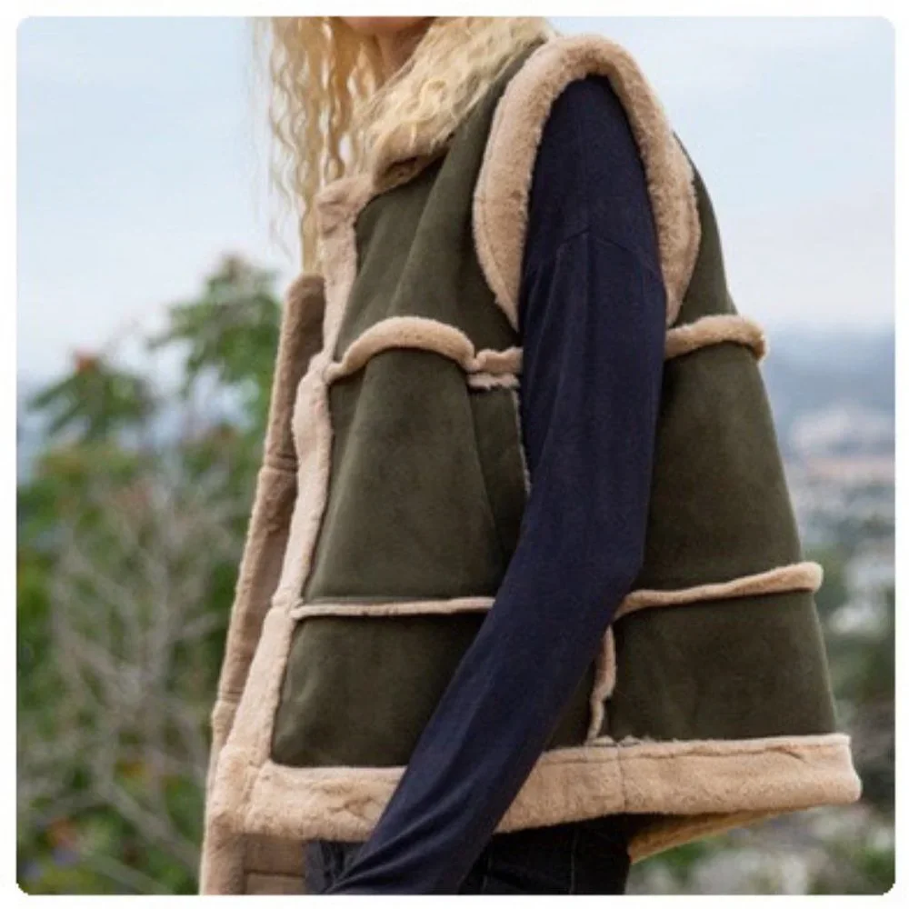 POL Cheyenne Suede Fleece Vest - Picture 5 of 11